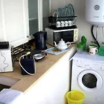 Anna's Rose Apartment *